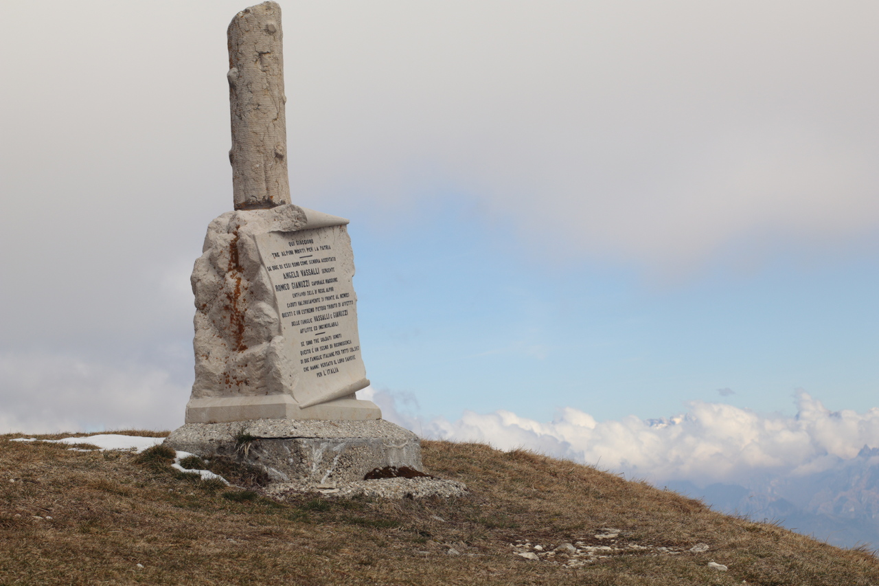 Monument Monte Grappa