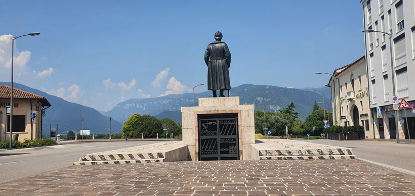 Monumento al Generale Giardino