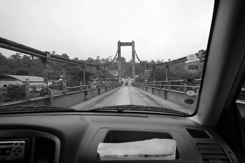 Brücke über den Rio Napo